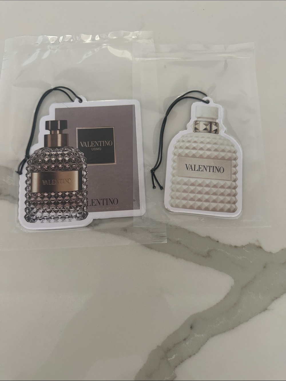 Two Valentino fragrance cards (New)